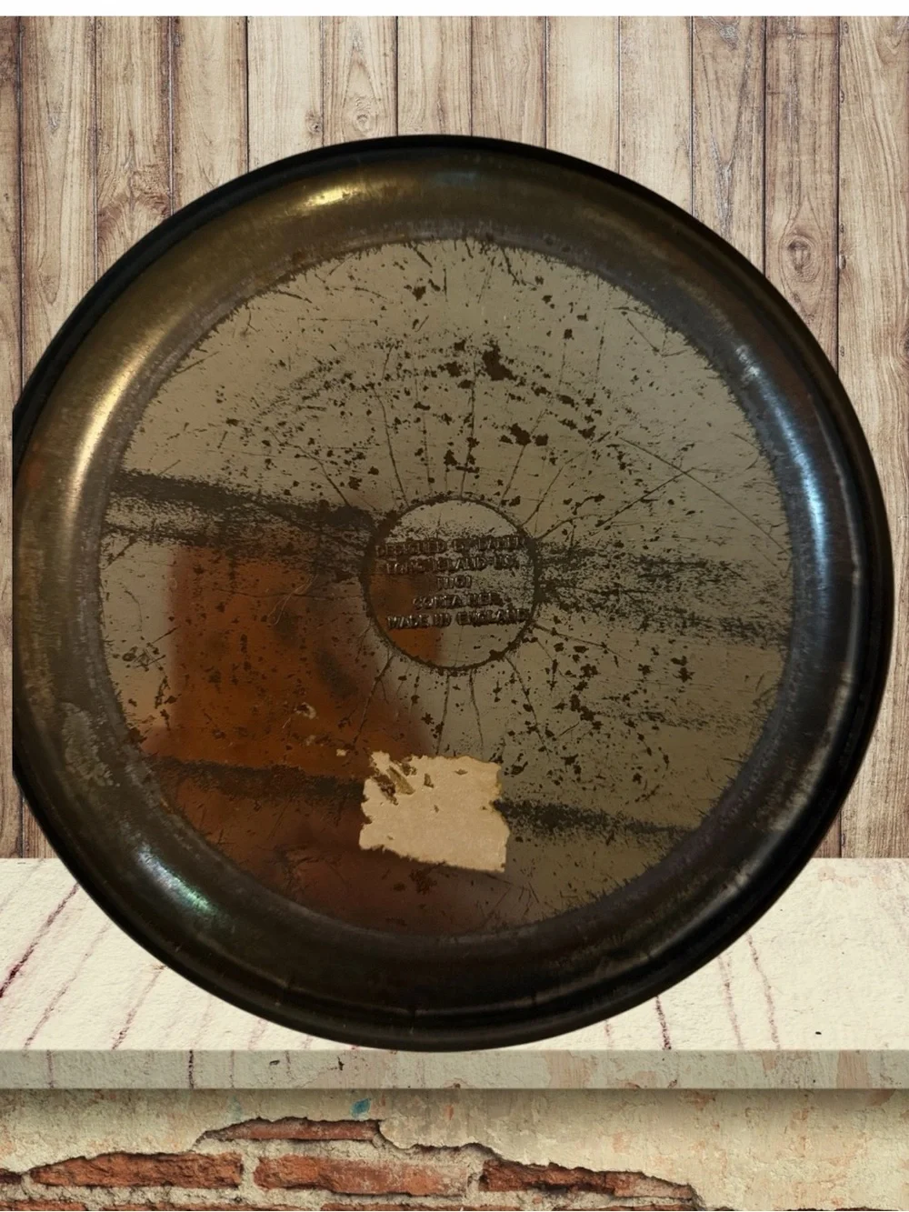 VTG:Daher 1950’s-1960’s Tin From England Crackle Finish/red & gold & gold knob